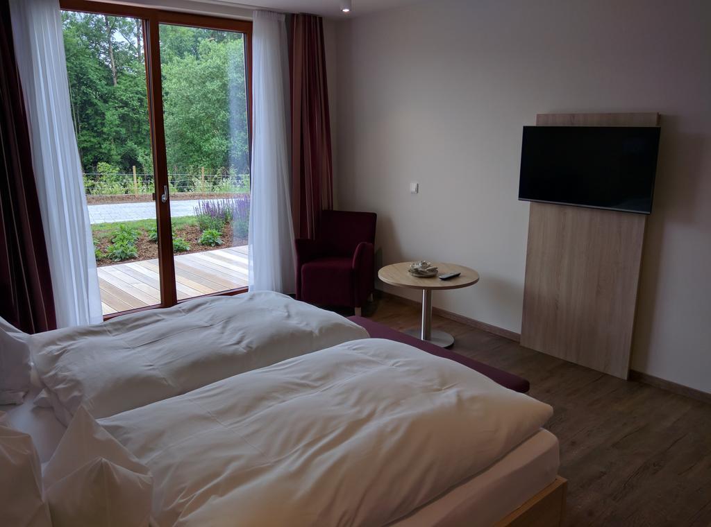 Hotel Zur-Borke Neuenrade Eksteriør bilde